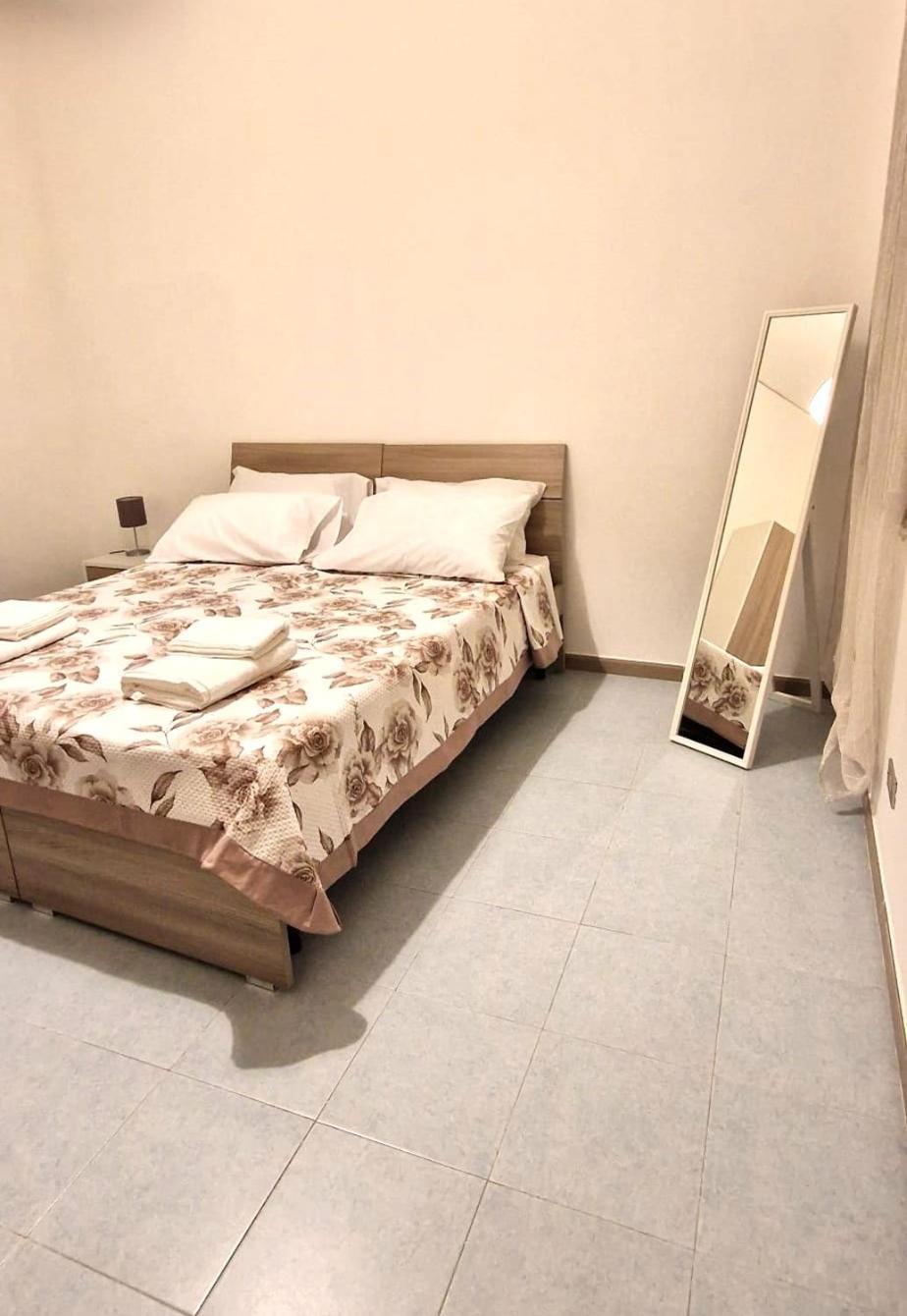 A Casa Di Tilla Naples Extérieur photo